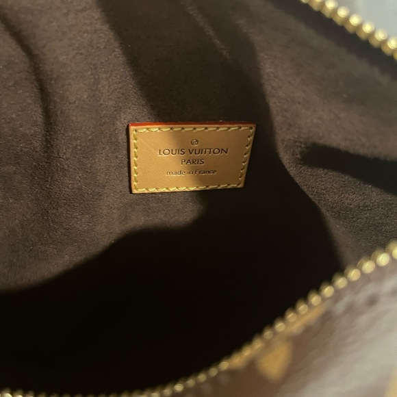 LOUIS VUITTON Side Trunk MM M46358 Monogram Handbag Like New - Picture 3 of 7